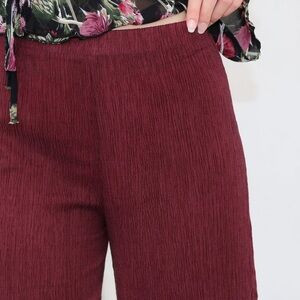 NWT. Icône for Simons Burgundy Wide-Leg Pants (XS)